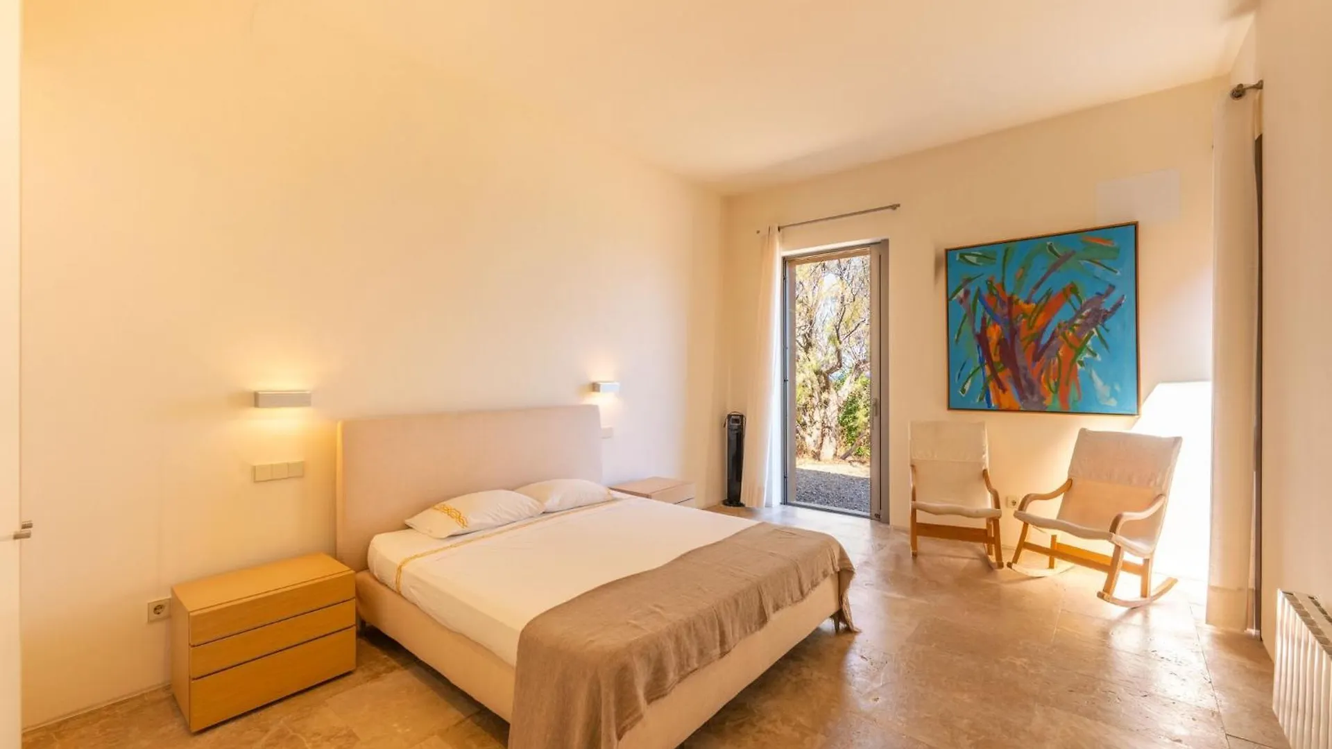Villa Modern Holiday Home With Pool Artá